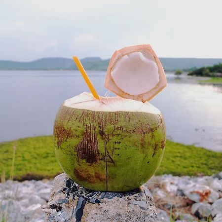 Palmchwa Resort Sikhio ภายนอก รูปภาพ