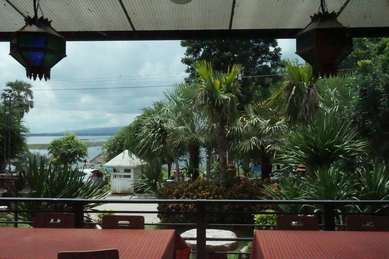 Palmchwa Resort Sikhio ภายนอก รูปภาพ