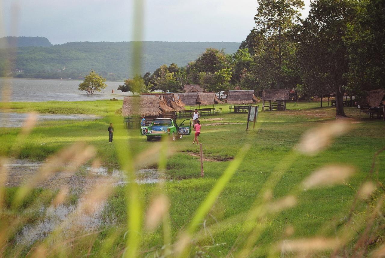 Palmchwa Resort Sikhio ภายนอก รูปภาพ